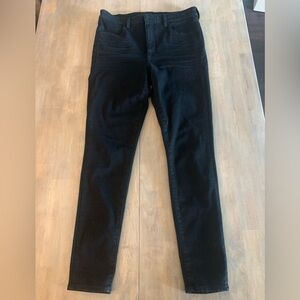 NWOT American Eagle “dream jean” black size 14